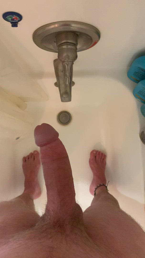 Rhyder Vice <strong>@rnznaughty</strong> in big dick amateur peeing porn video