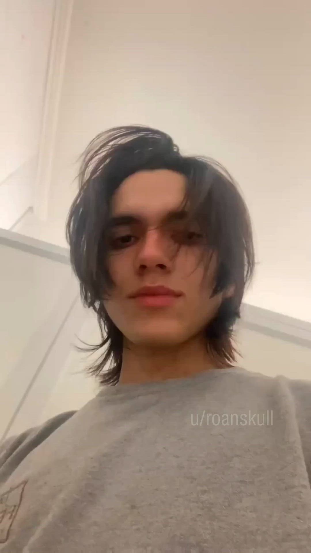 Roanskull <strong>@roanskull</strong> in porn video