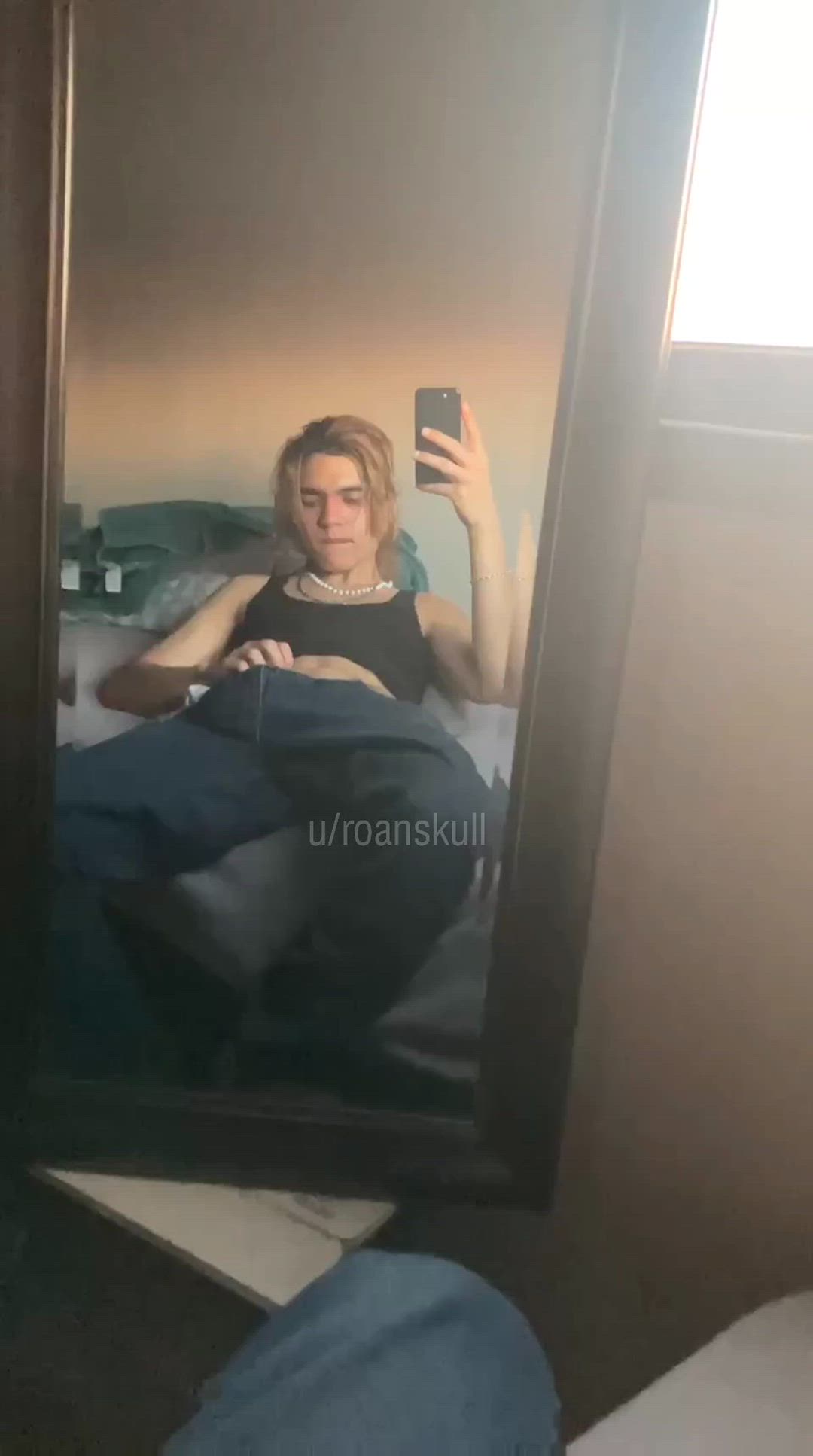 Roanskull <strong>@roanskull</strong> in jerk off amateur cock porn video