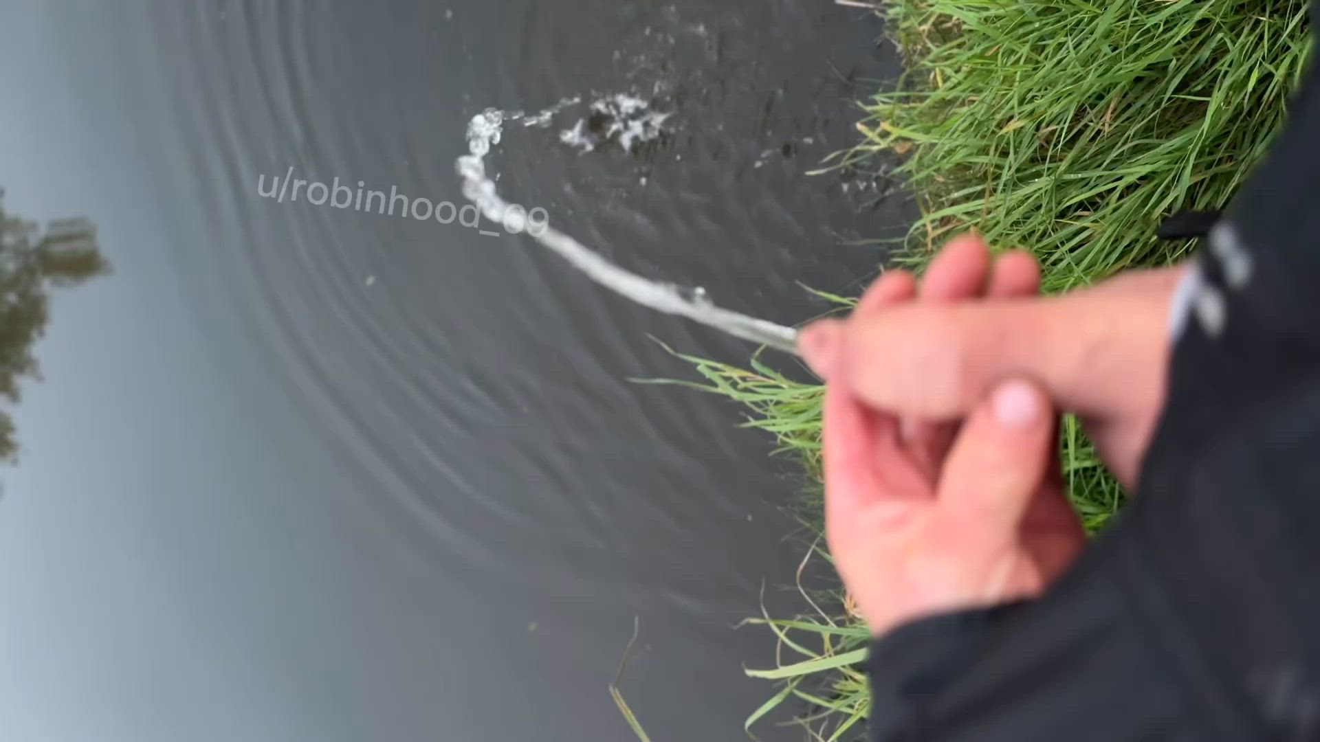 Robinhoood69 <strong>@robinhood_69</strong> in porn video