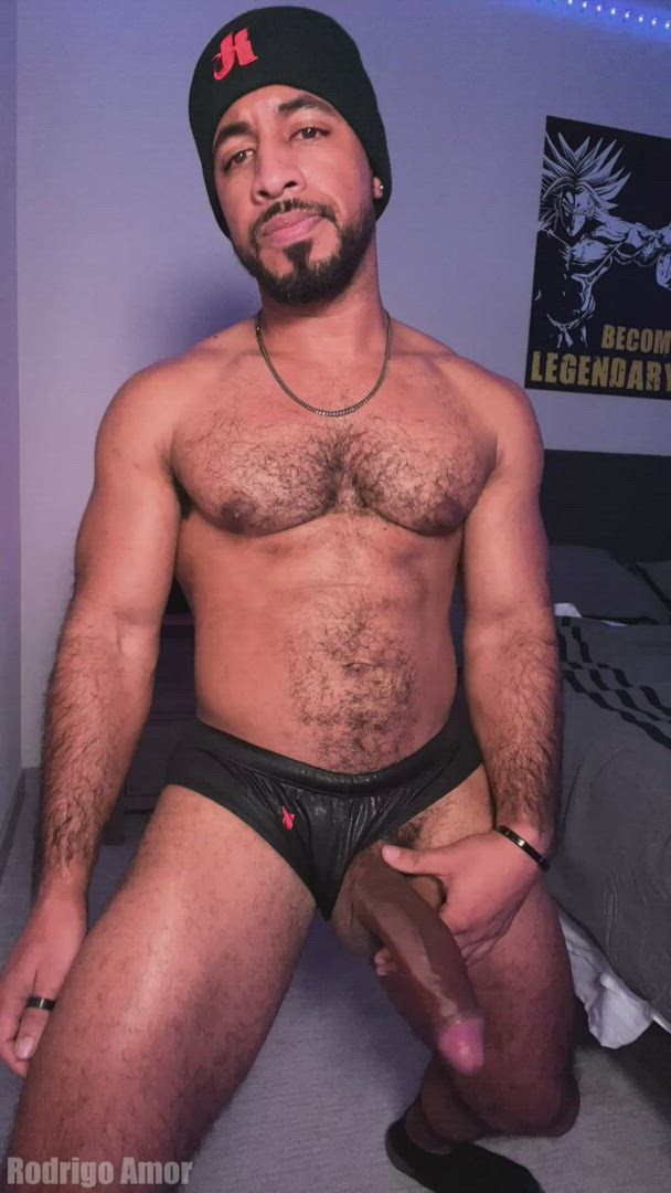 Rodrigoamorsolo <strong>@rodrigoamorxxl</strong> in porn video
