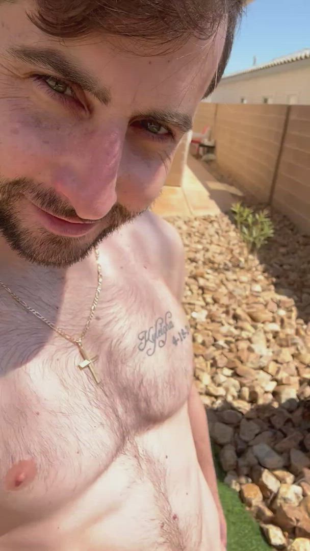 Roolawnmaster <strong>@andrewsadvntur</strong> in thick cock big dick onlyfans daddy tease porn video