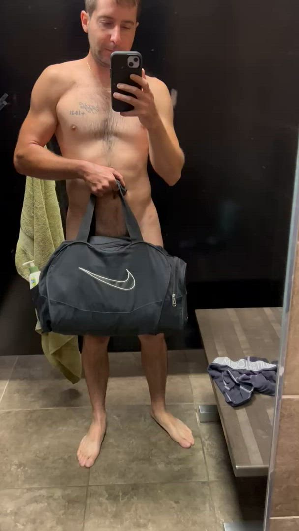 Roolawnmaster <strong>@andrewsadvntur</strong> in porn video