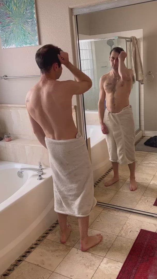 Roolawnmaster <strong>@andrewsadvntur</strong> in back arched backshots big dick onlyfans shower tease porn video