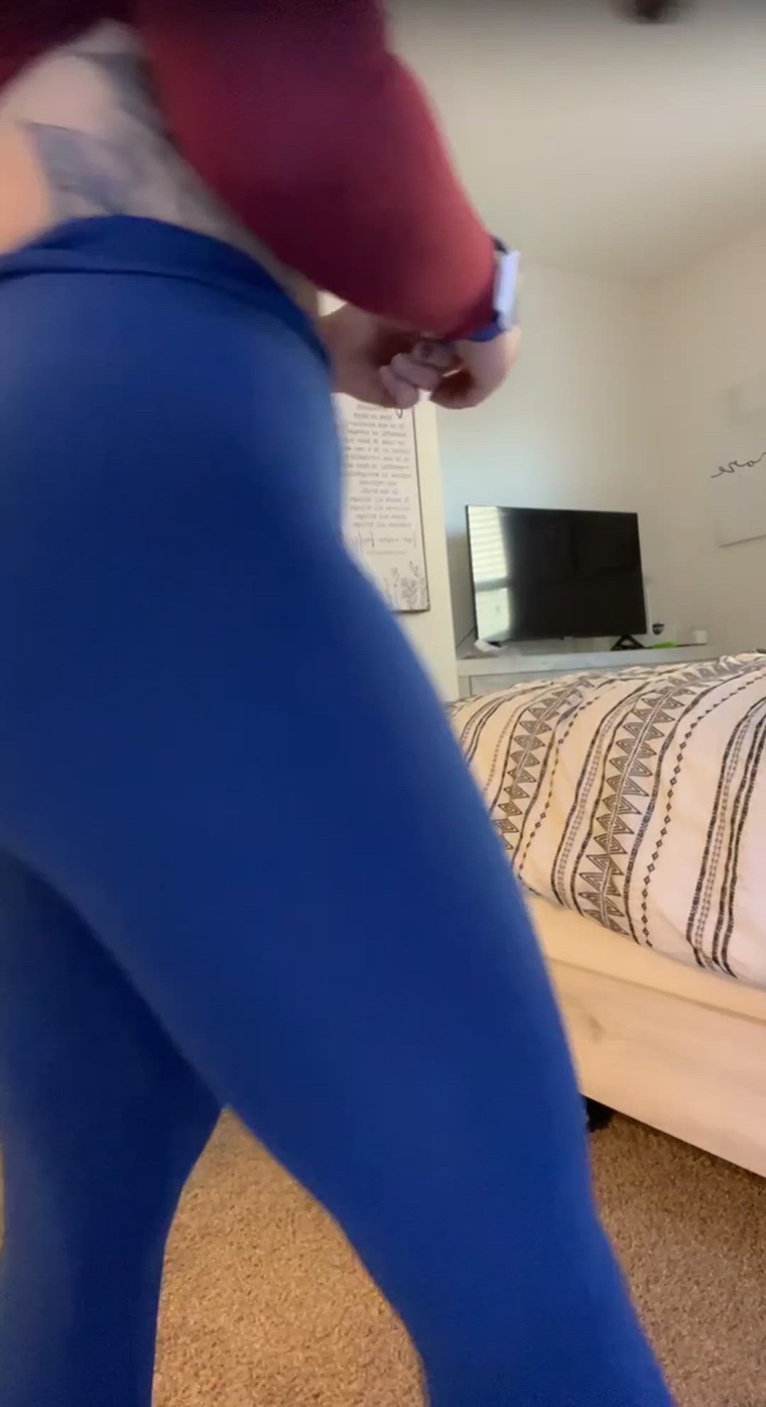 ✨Roselyn Ross ✨ <strong>@rosey_g</strong> in porn video