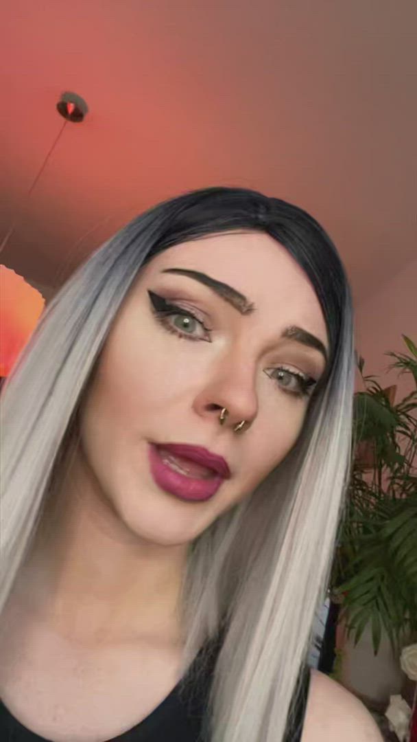 Runa Rainbow  <strong>@runarainbow</strong> in porn video