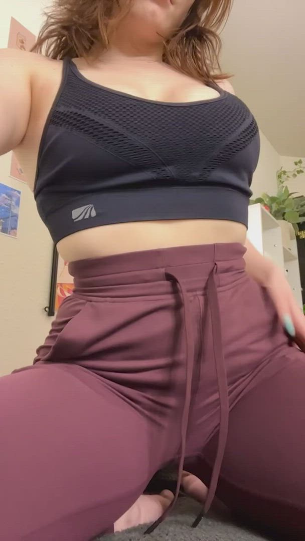  <strong>@rylie_rowan</strong> in titty drop boobs cute porn video