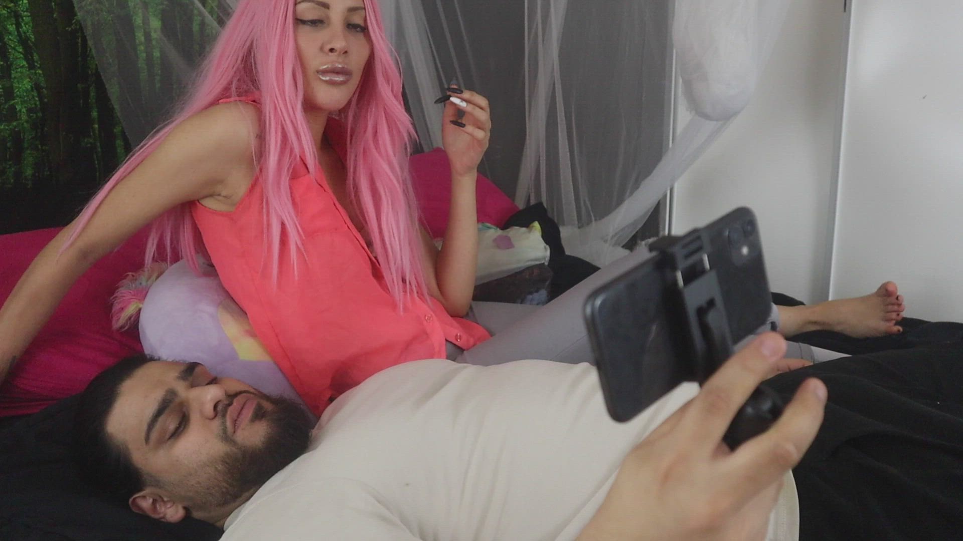 S A D I S T I C - S M O T H ER <strong>@sadistic-smother</strong> in face sitting smother spit porn video