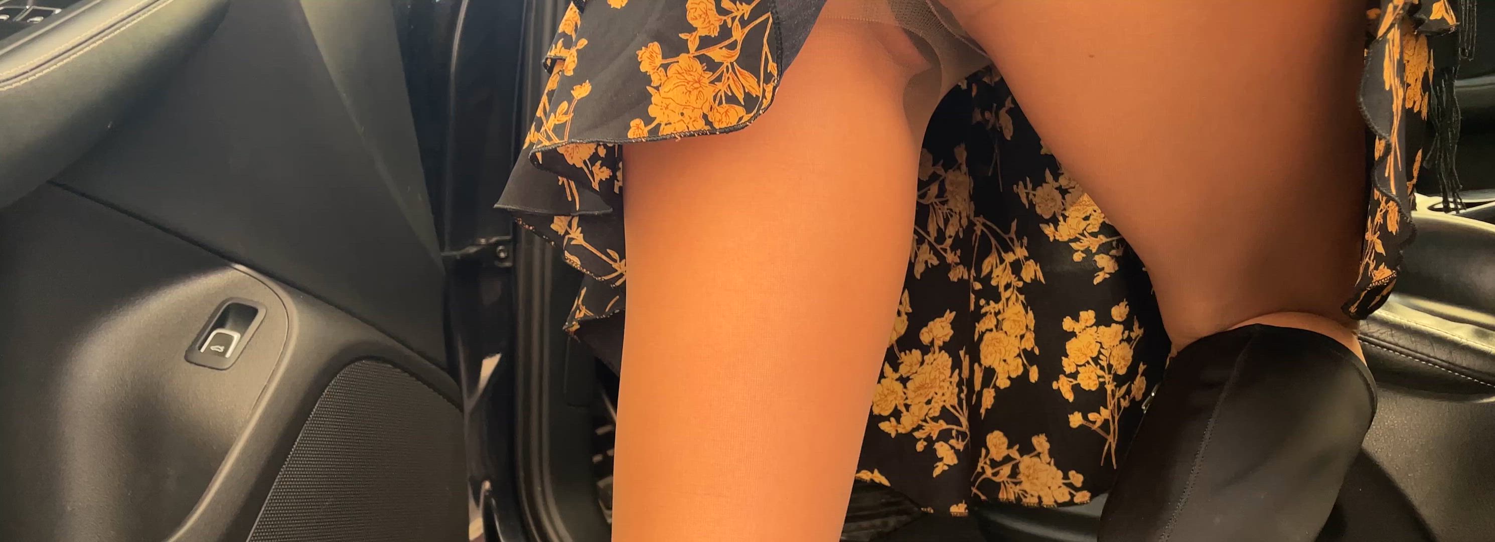 S6xy9ine <strong>@s6xy9ine</strong> in exhibitionist high heels dress porn video