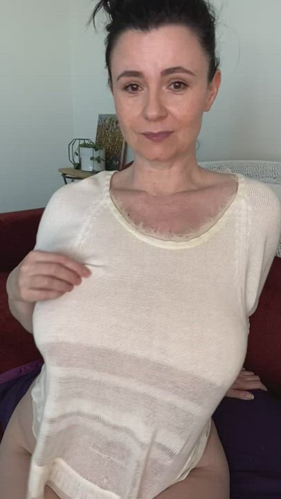 Sadie the Hunter <strong>@sadiethehunter</strong> in big tits brunette cougar porn video
