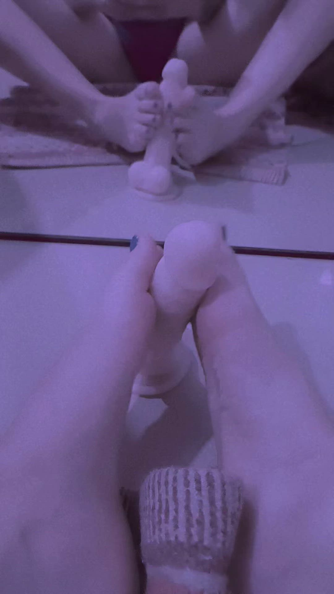 Sagi <strong>@chxxxm</strong> in masturbating fetish feet onlyfans porn video