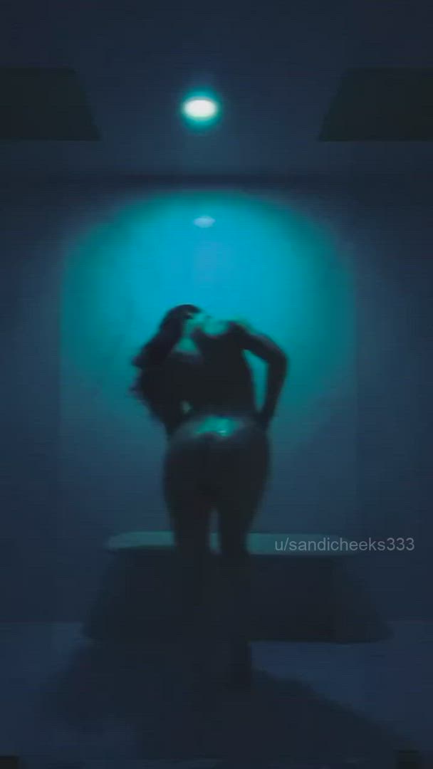 Sandicheeks <strong>@thesandicheeks</strong> in bubble butt long hair curvy porn video