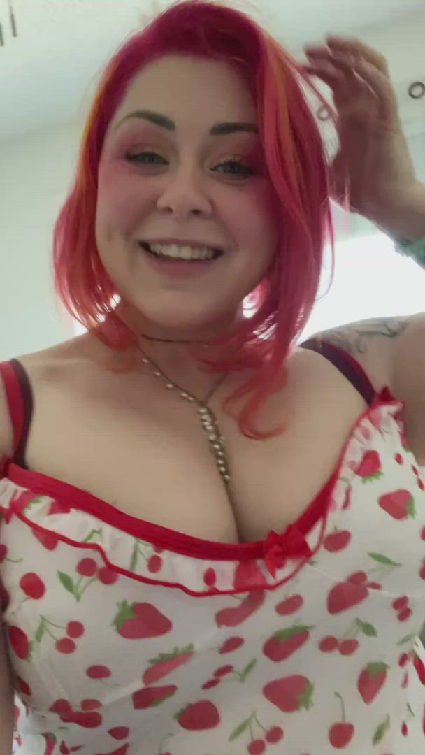 Sarah Sierra <strong>@goddessnw</strong> in porn video