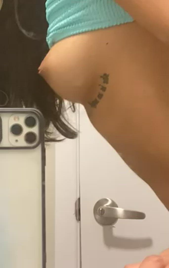 Sassybrunny <strong>@sassybrunny</strong> in natural tits amateur asshole porn video