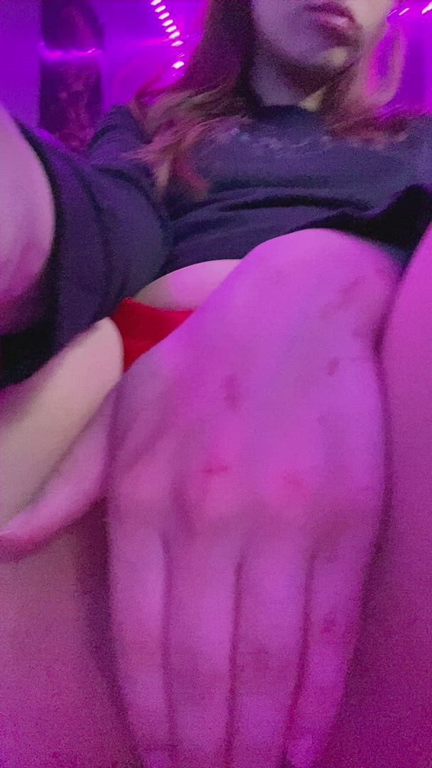 Sativamiss <strong>@miss-sativa</strong> in spread tight wet pussy onlyfans cute porn video