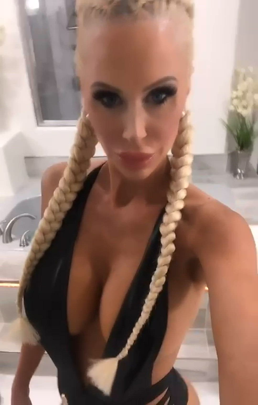 Savannmadison <strong>@savannmadison</strong> in big tits blonde ass porn video
