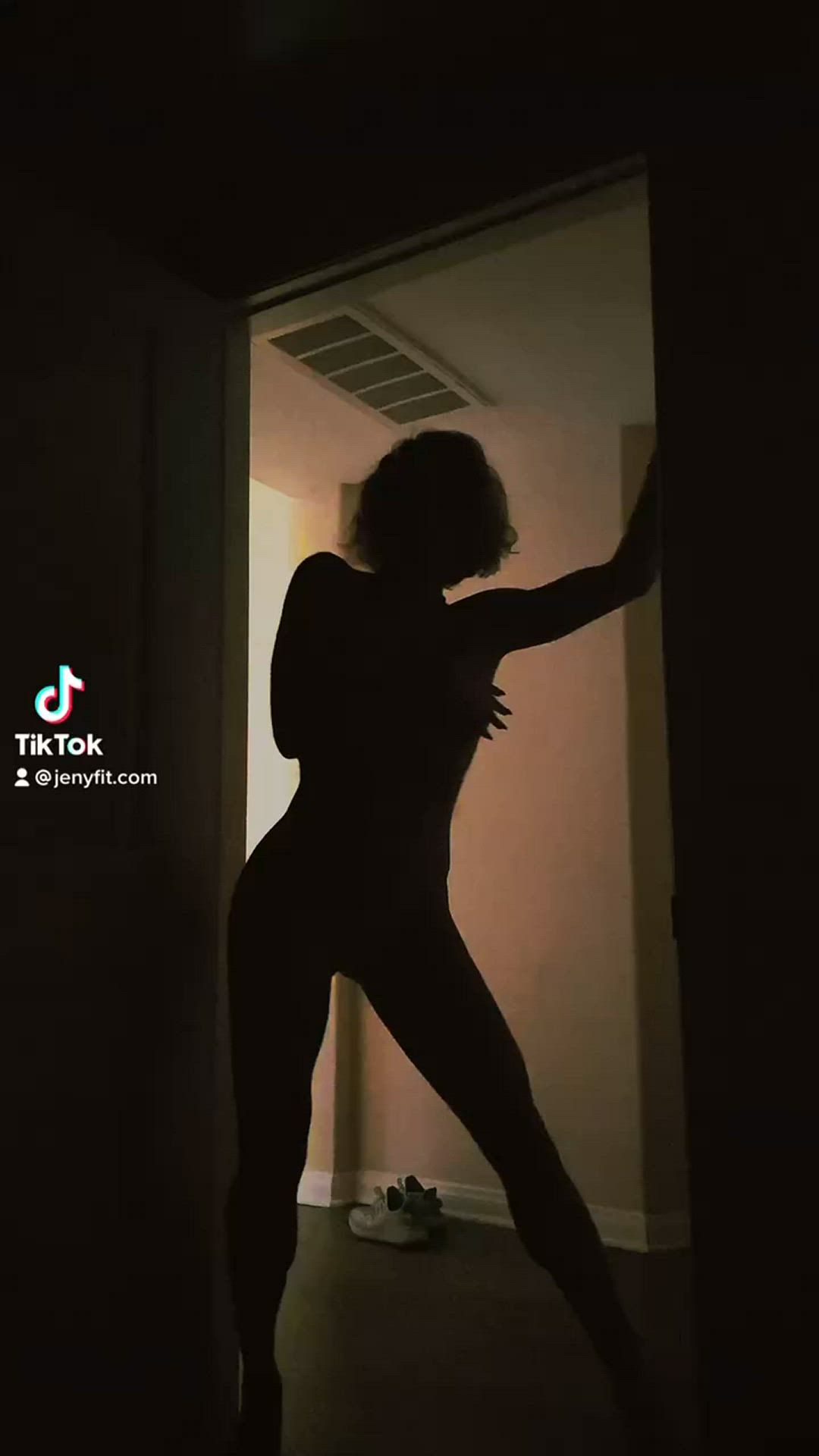 Sexdeveloper <strong>@jeny_milova</strong> in porn video