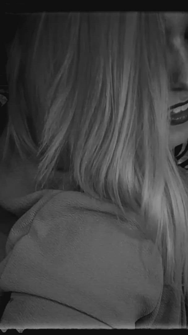 SeXXXY Wife <strong>@funsexxxynurse</strong> in porn video