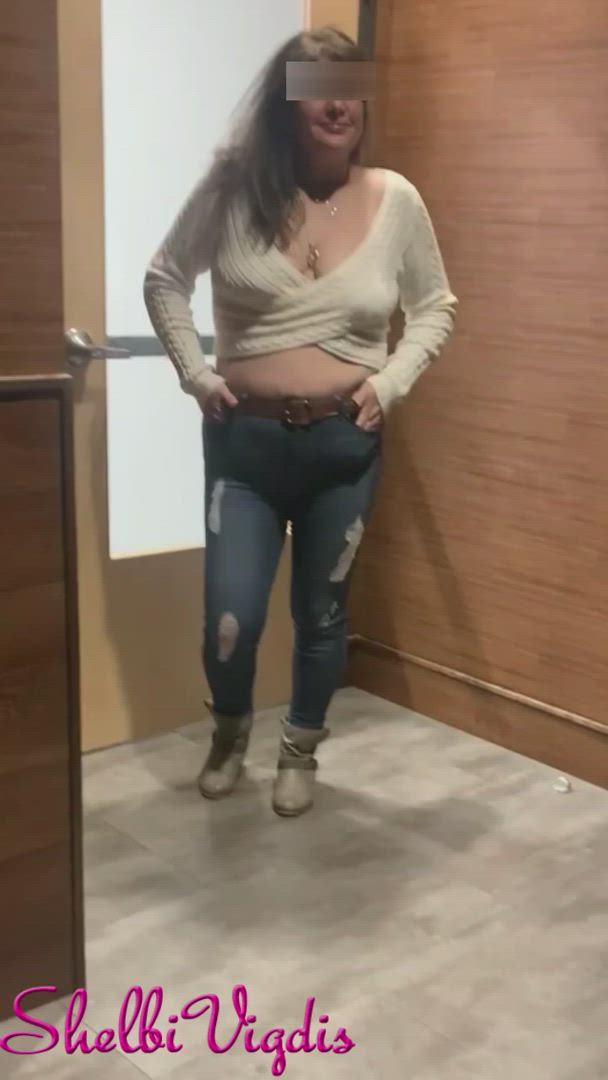 Shelbi Vigdis <strong>@shelbivigdis</strong> in porn video