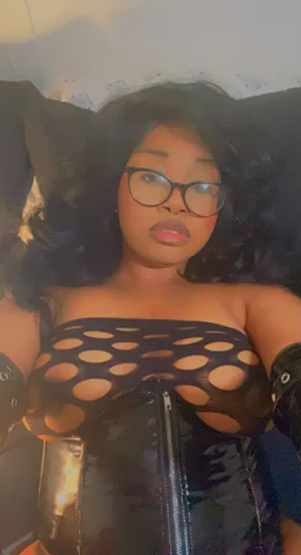 Shrek  <strong>@hellokittiefleshlight</strong> in porn video