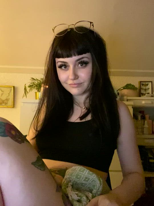 Shypeach <strong>@nihilist-peach</strong> in exhibitionism exhibitionist 20 years old natural tits eye contact white girl flashing amateur 24/7 cute goth ass porn video