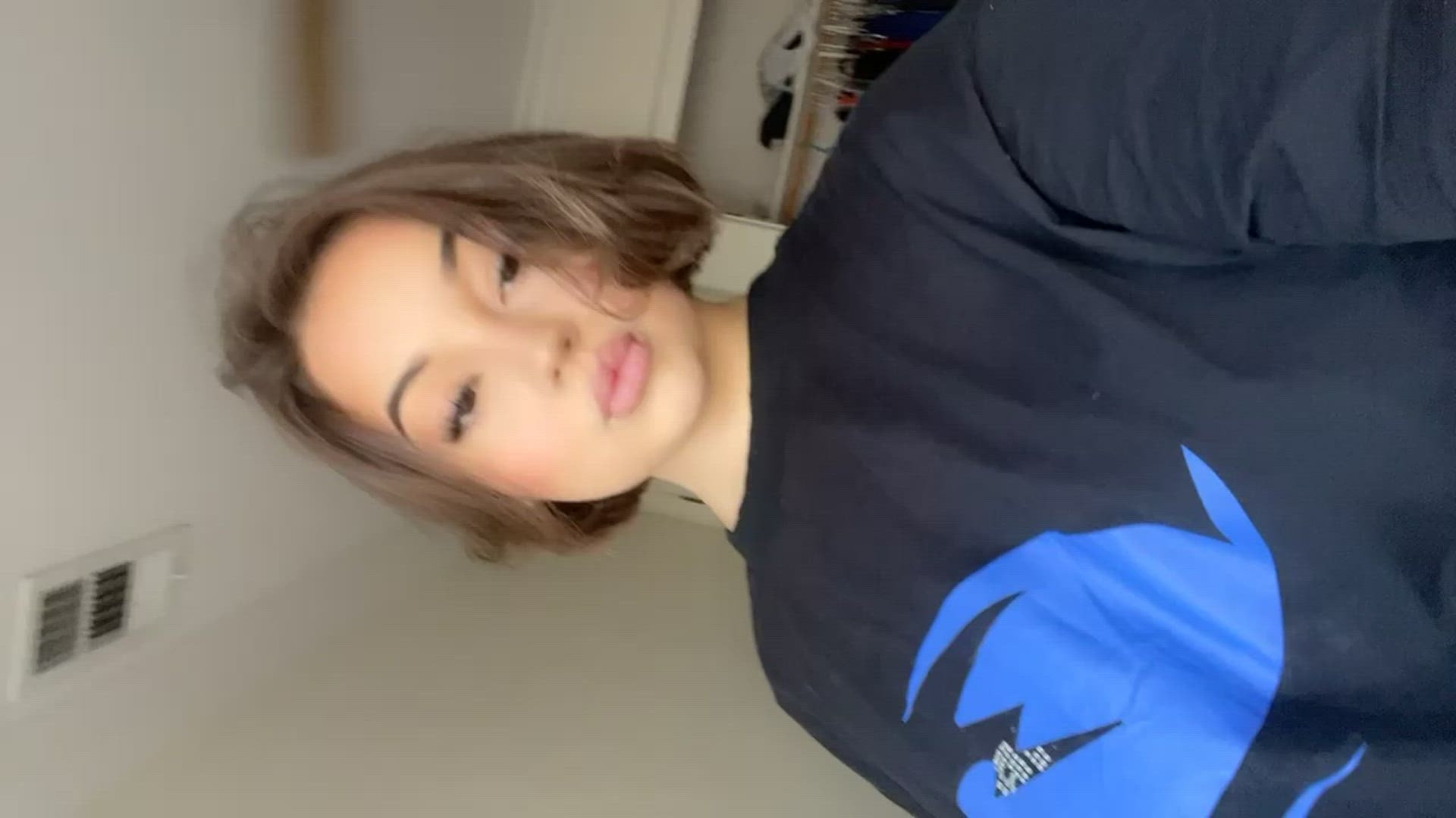 Shyy❤️ <strong>@nottooshyshy</strong> in big natural tits nsfw porn video
