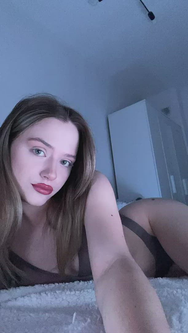 Sirenalips <strong>@sirenalips</strong> in porn video
