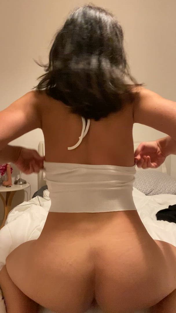 Sissyvic <strong>@yoursissyvicky</strong> in porn video
