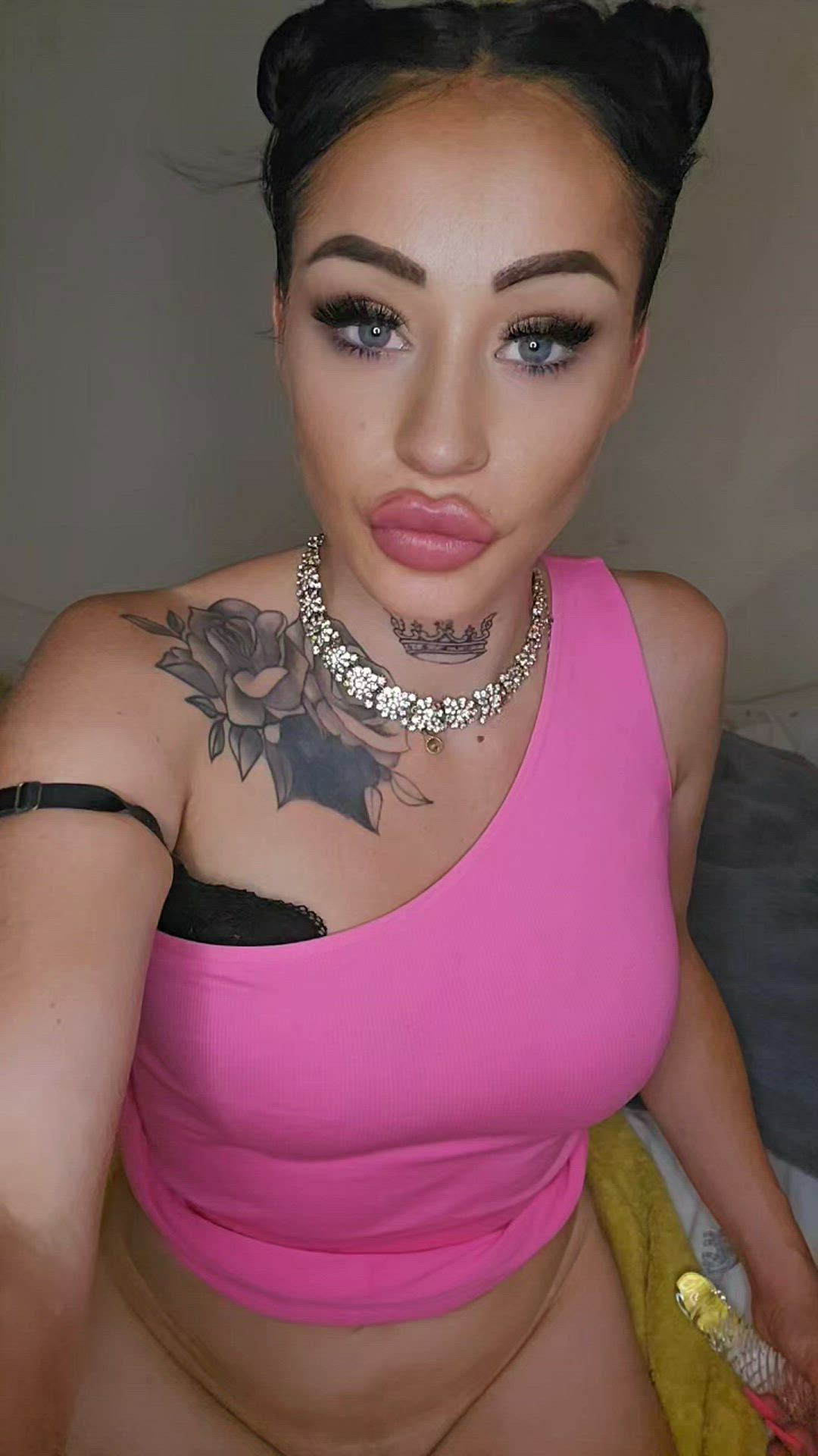 Skylarbri <strong>@u343559543</strong> in porn video