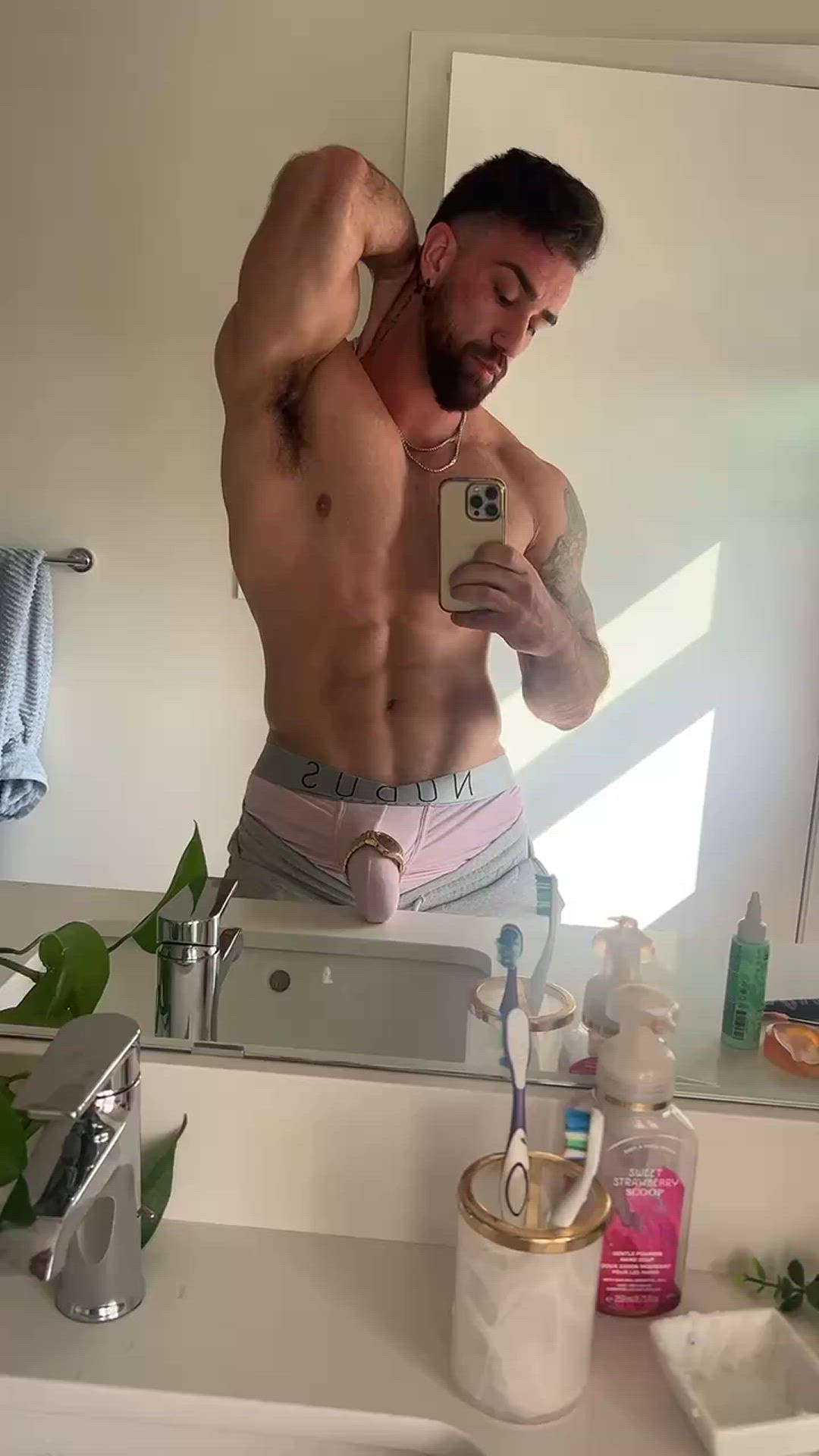 Skylerfancy <strong>@shredtacular</strong> in big dick onlyfans amateur porn video