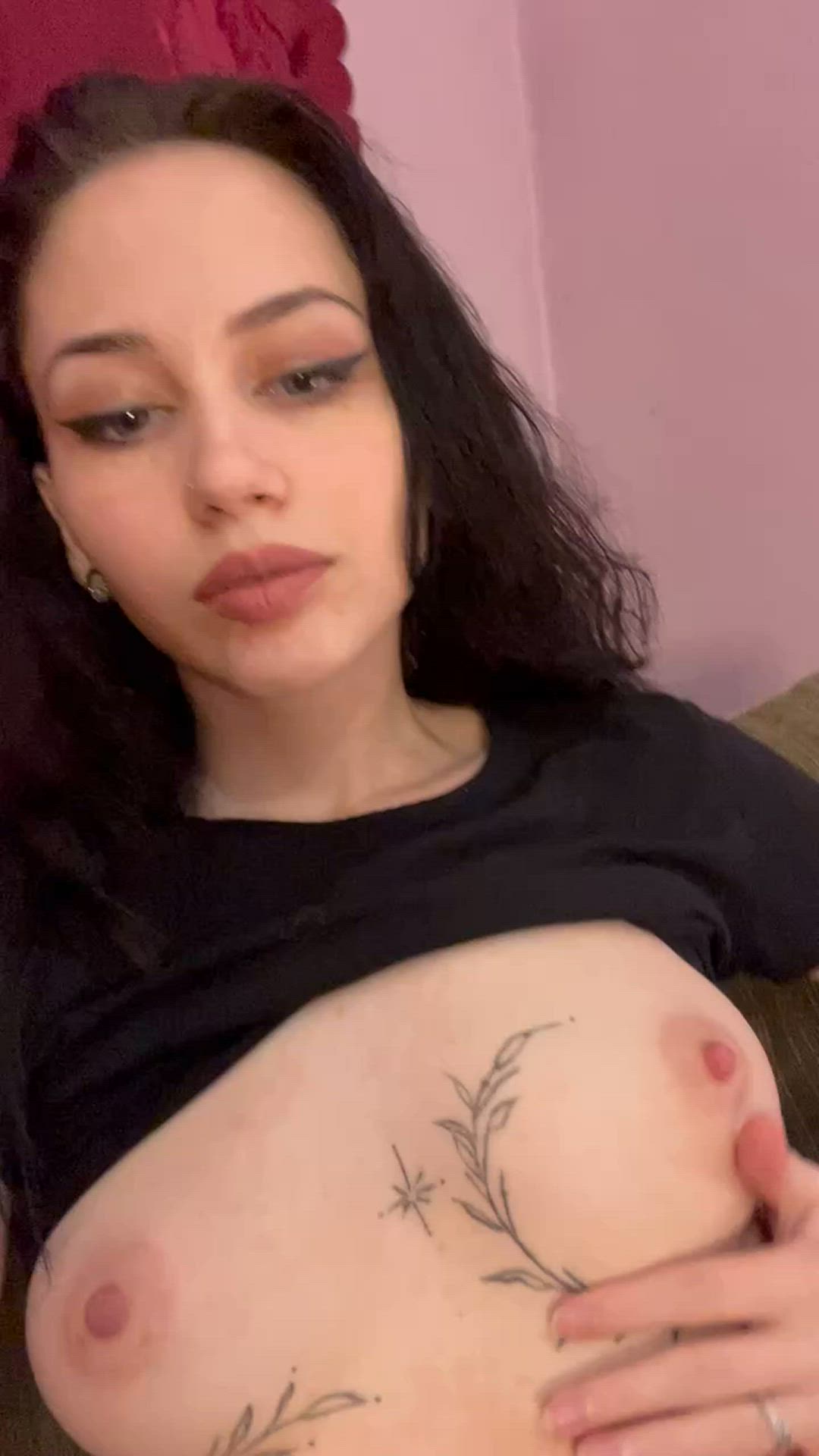 Sofiakiss <strong>@thesofiakiss</strong> in porn video