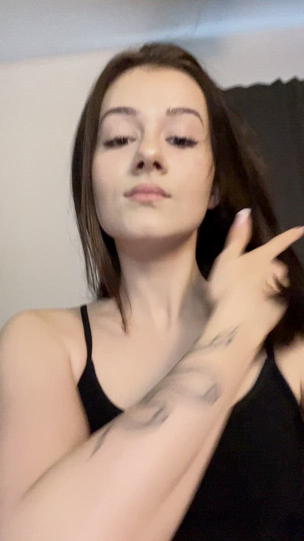 Sofialaroche <strong>@sofialaroche</strong> in nipple piercing nipple play cute porn video