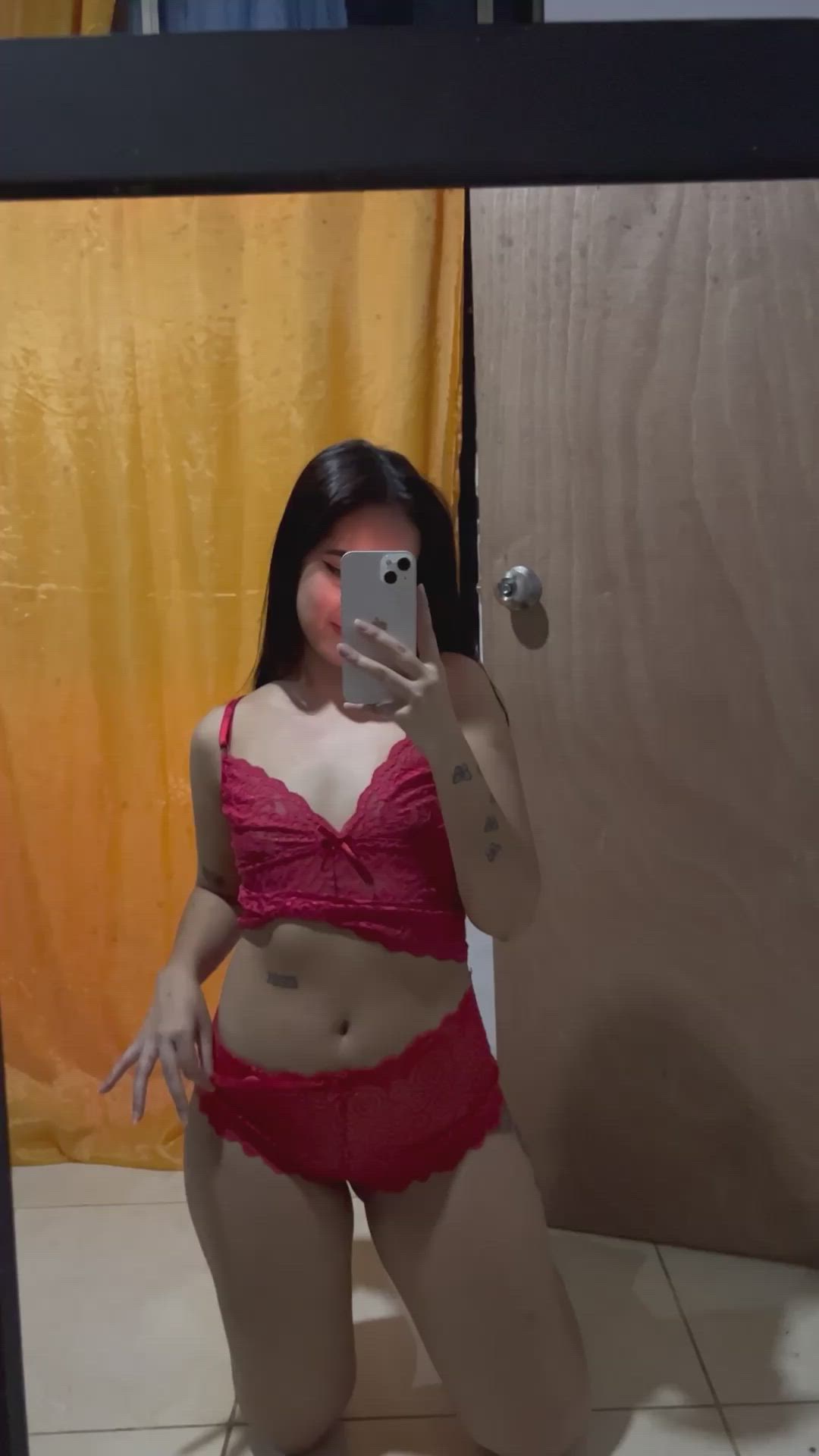Sofialeone <strong>@sofialeone</strong> in porn video