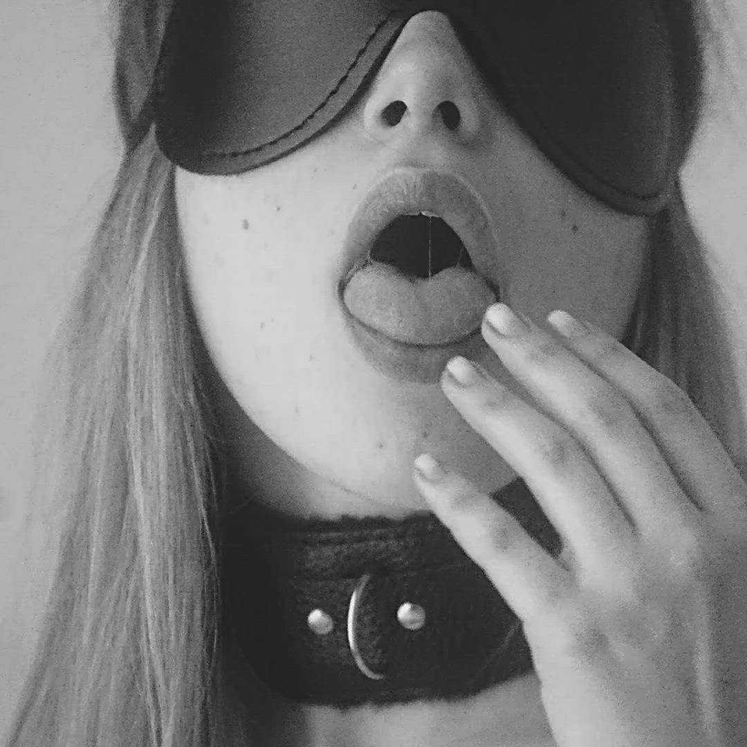Softlittlea <strong>@softlittlea</strong> in porn video