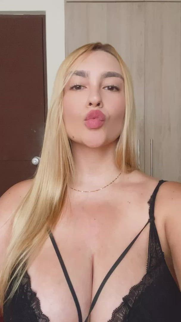 Sophialovesyou <strong>@sophialovesu</strong> in porn video