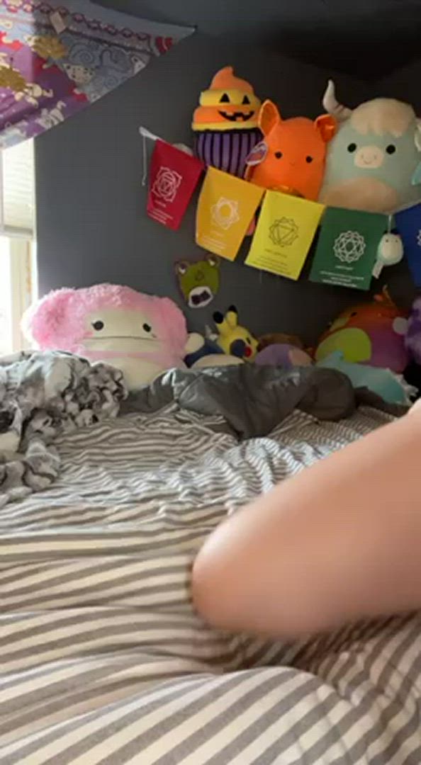 Stoney Princess <strong>@cheyelove420</strong> in bedroom outlaws panty peel panties porn video
