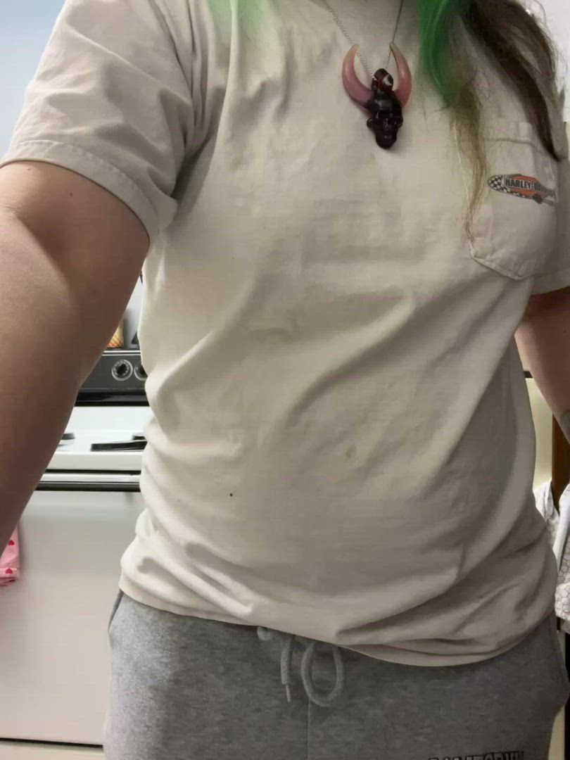 Stoney Princess <strong>@cheyelove420</strong> in porn video