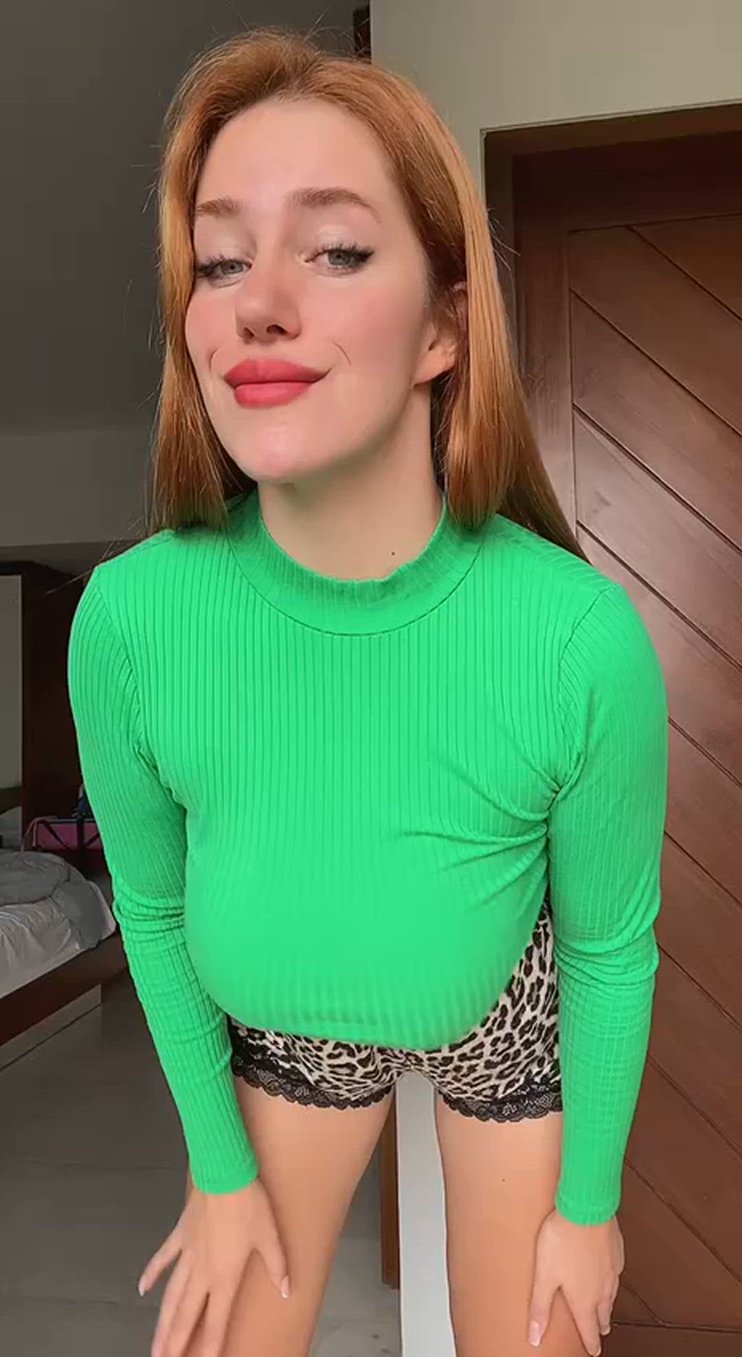 Sunlitfoxyy <strong>@katy_diamond</strong> in porn video