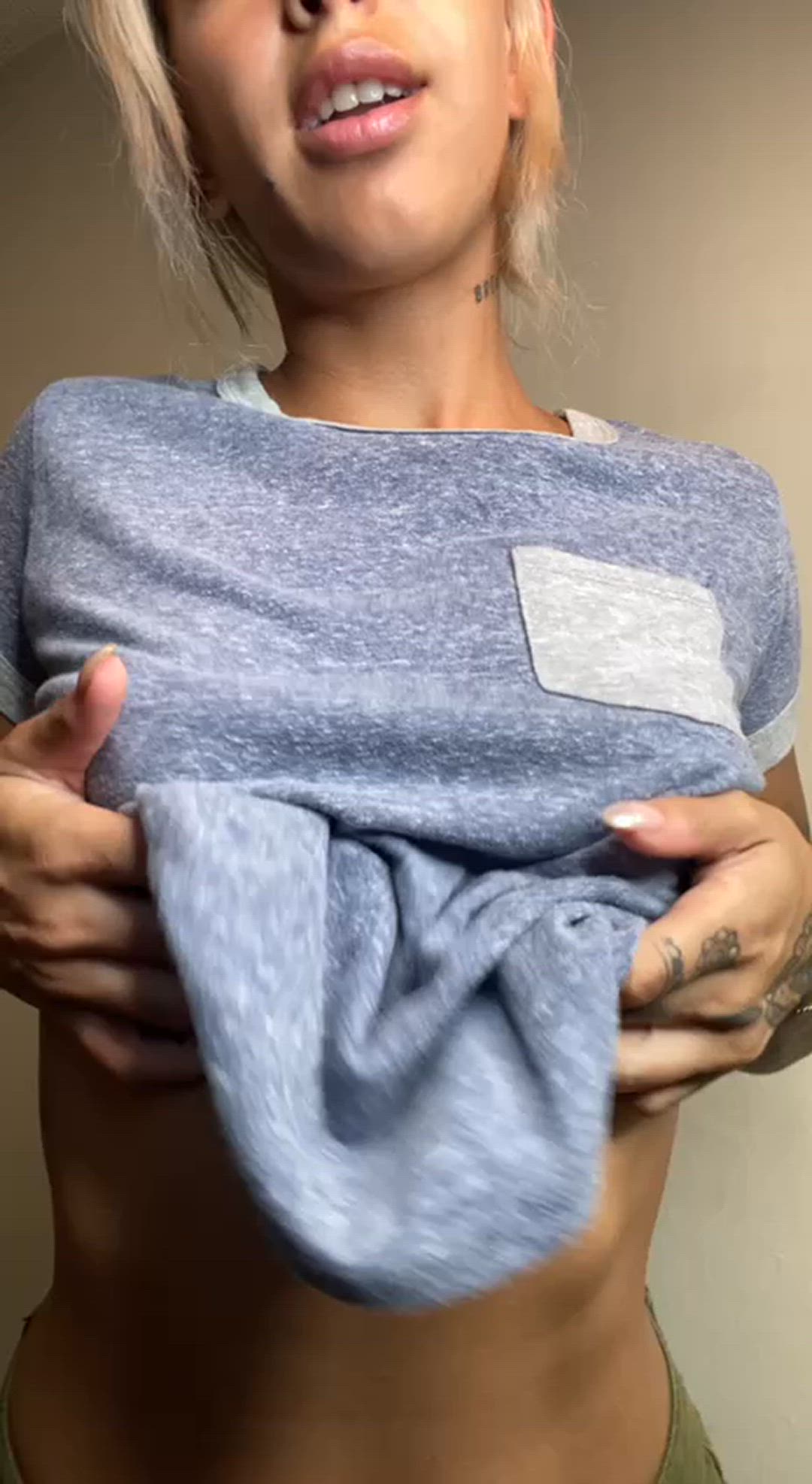 Suzycakess <strong>@suzycakes</strong> in porn video