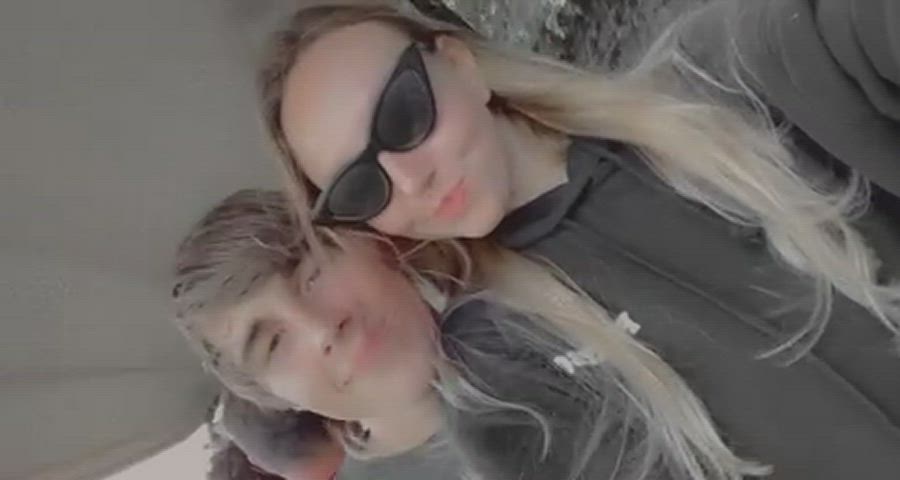 Sweetestpeach <strong>@sweet-like-honeyyy</strong> in natural tits flashing blonde porn video