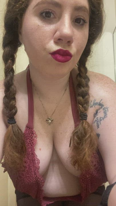 Sydney  <strong>@natural_redhead_curvy</strong> in titty drop big tits redhead porn video