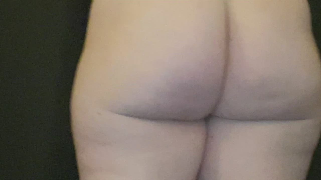 That PAWG Next Door <strong>@thatpawgnextdoor</strong> in spread ass close up bouncing jiggling onlyfans big ass amateur pawg slow porn video