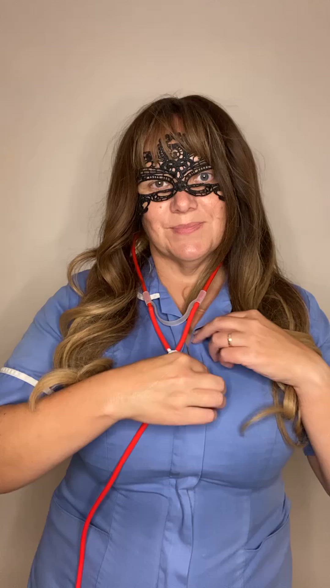 Thecurvynurse <strong>@thecurvynursevip</strong> in porn video