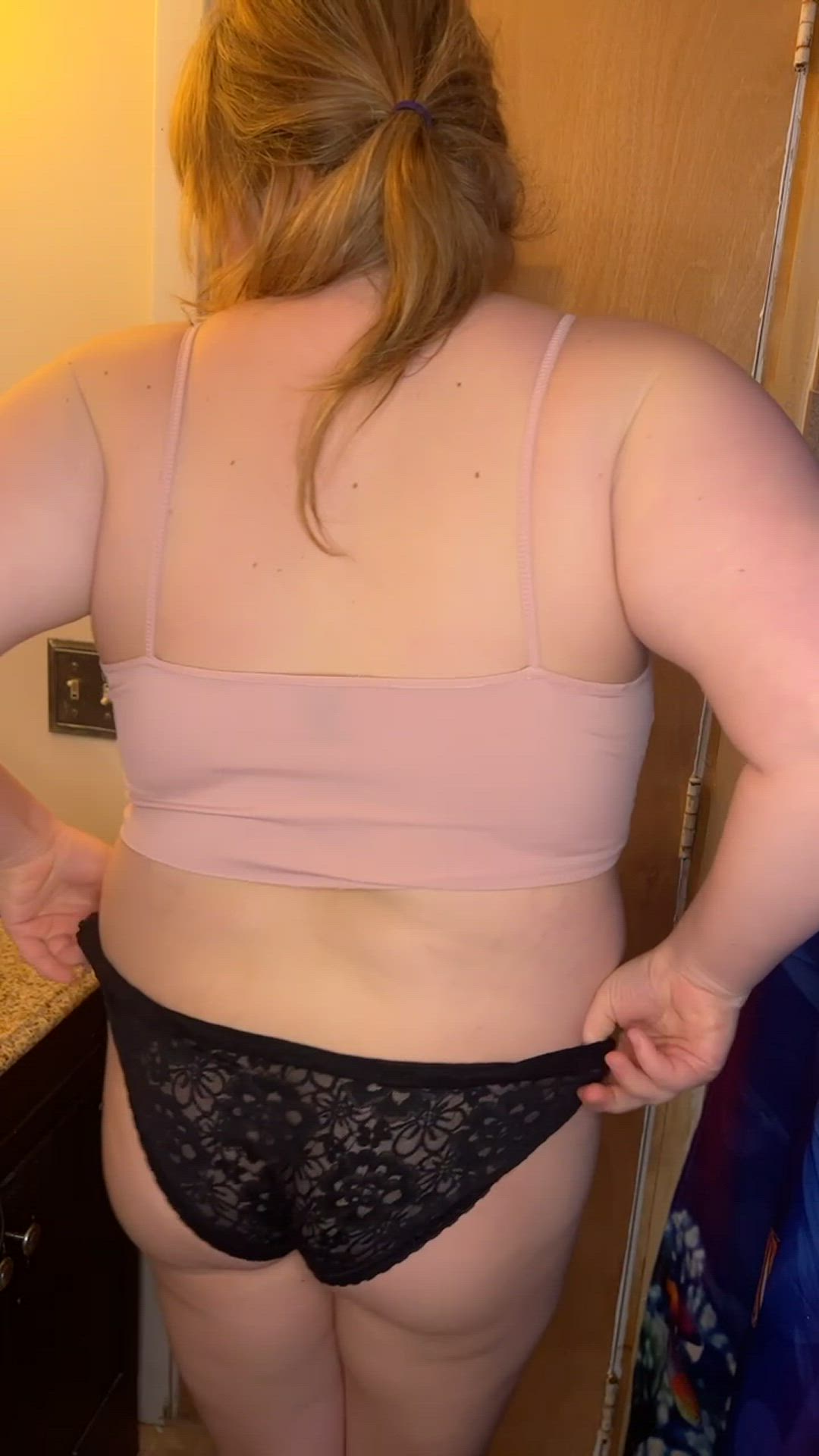 Thequeencloe7 <strong>@thequeencloe7</strong> in lingerie big ass bbw porn video