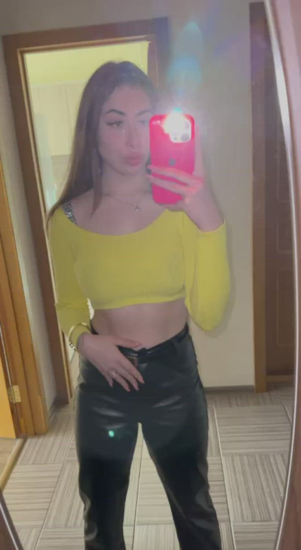 Thericolekelle <strong>@thericolekelle</strong> in porn video