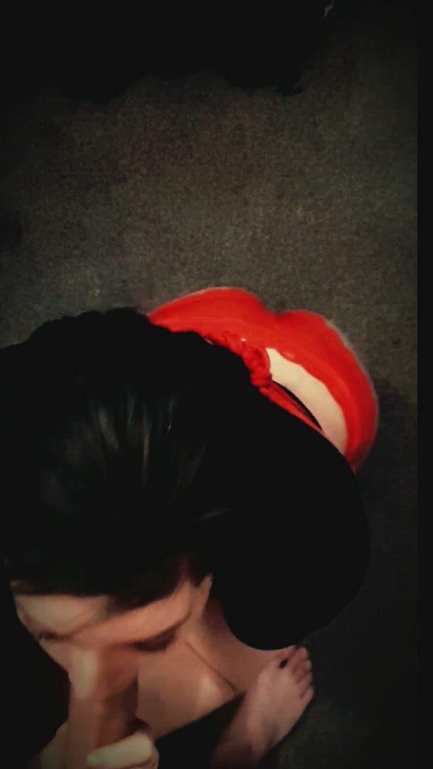 Theshibarikitten <strong>@shibarikitten</strong> in deepthroat rope play big dick blowjob couple pov porn video