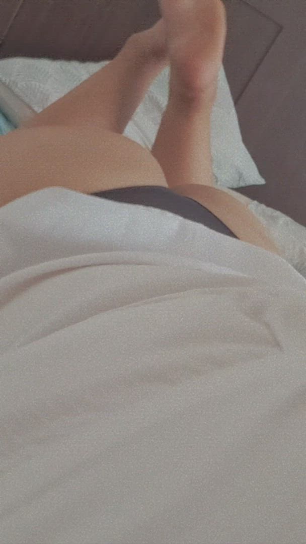 Thicksophia <strong>@curvyspicylatina</strong> in fetish feet foot fetish porn video