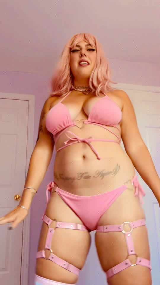 Tia <strong>@spookybabetia</strong> in porn video