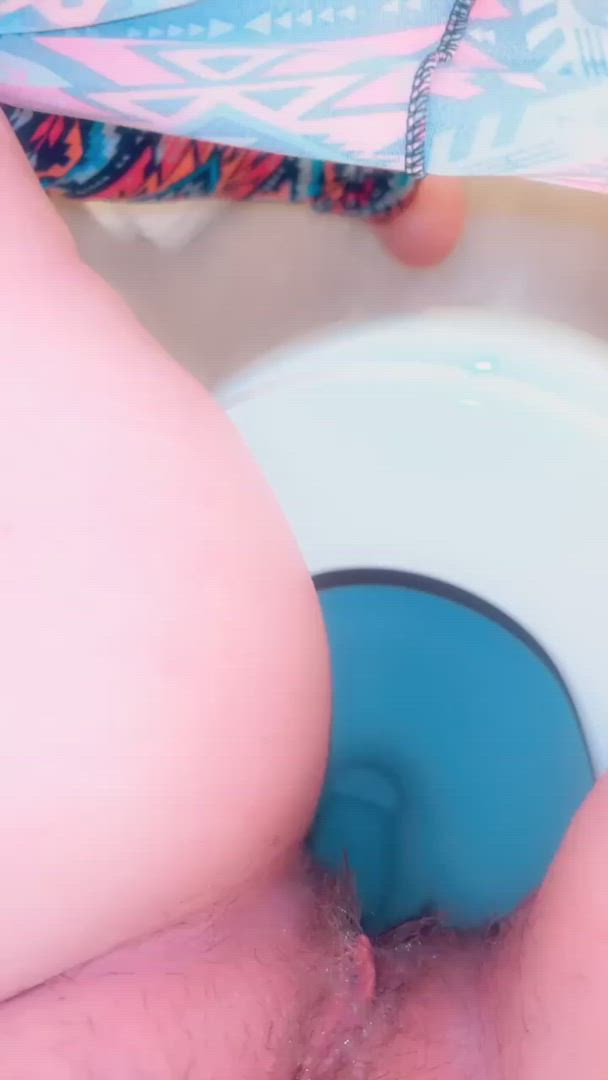 Tiredgirl888  <strong>@tiredgirl888</strong> in wet pussy grool piss porn video