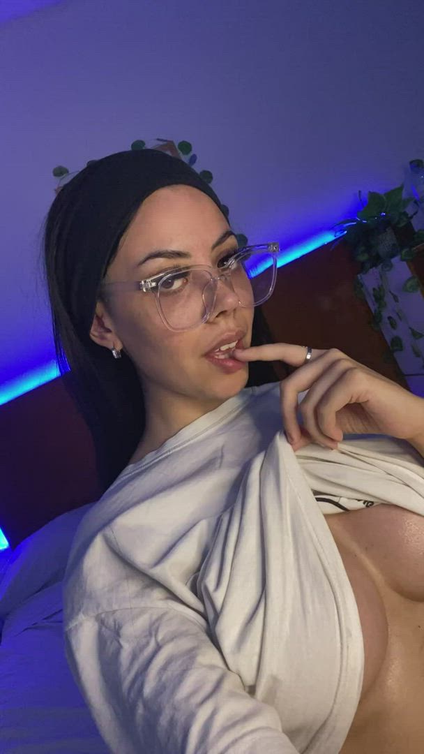 Trixiefantasy <strong>@trixiefantasyy</strong> in porn video